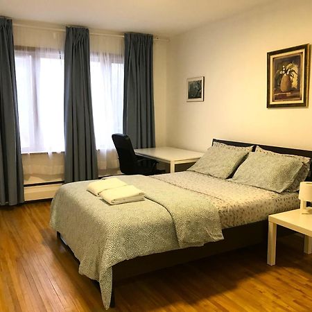 Big Private Room Midmontreal Next To Station Metro - Parking Free 外观 照片